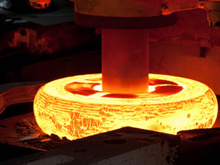 Forging press